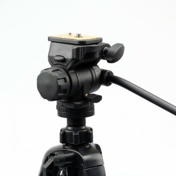 WF-3717 1.65m Medium Camera tripod with fluid panning head 4kg max load